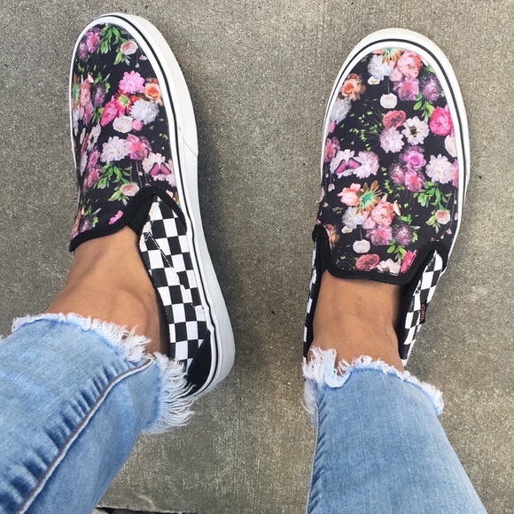 Vans Shoes - VANS FLORAL SNEAKERS